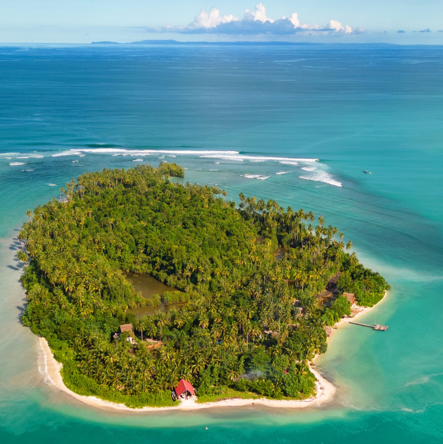 Learn to Surf in Mentawai 3