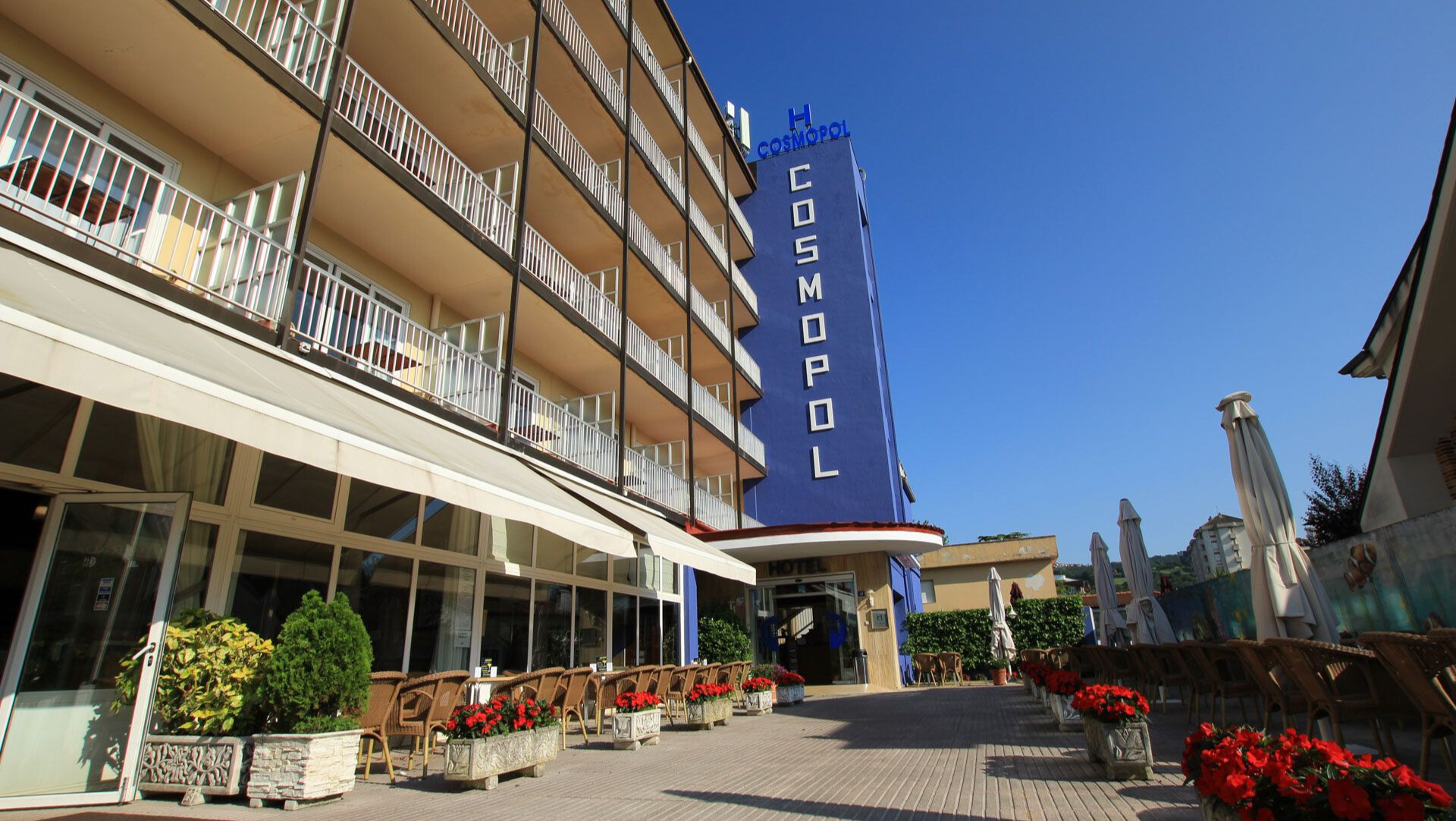 Hotel Cosmopol — opposite La Salve Beach 1