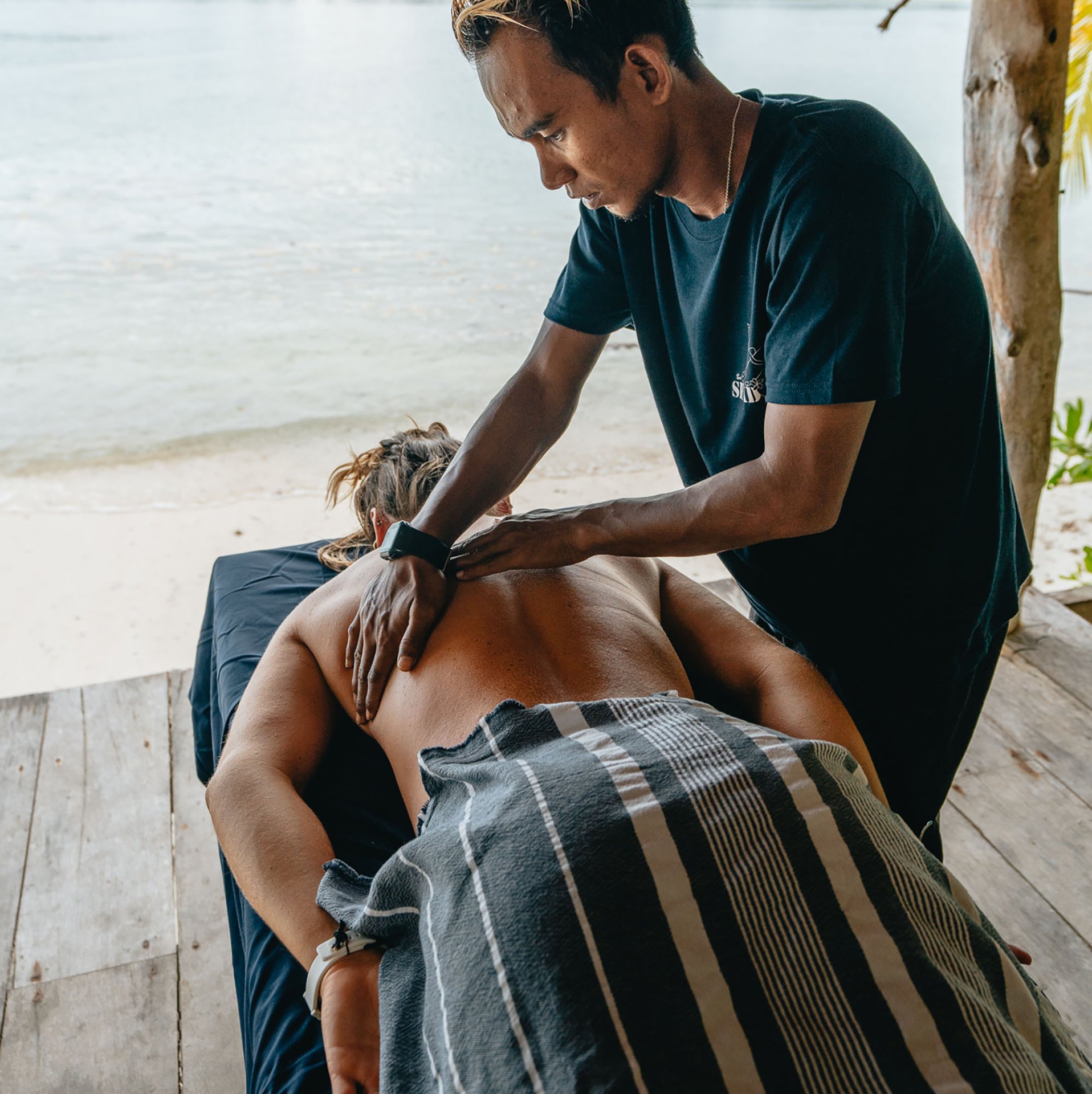 Learn to Surf in Mentawai 10