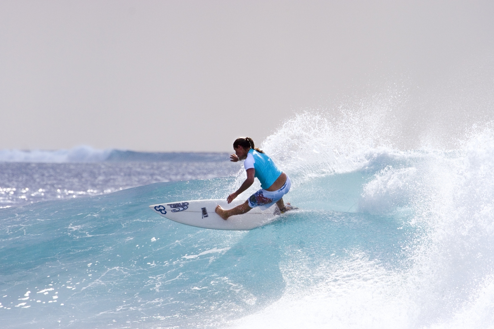 Surf the Maldives with Ben Gravy 3