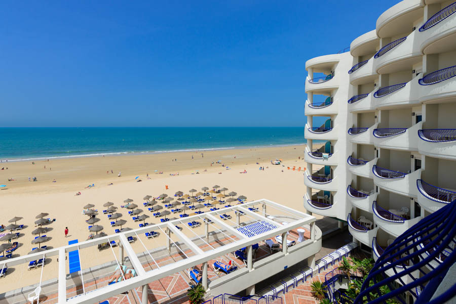 Hotel Playa Victoria — beachfront 4★ 1