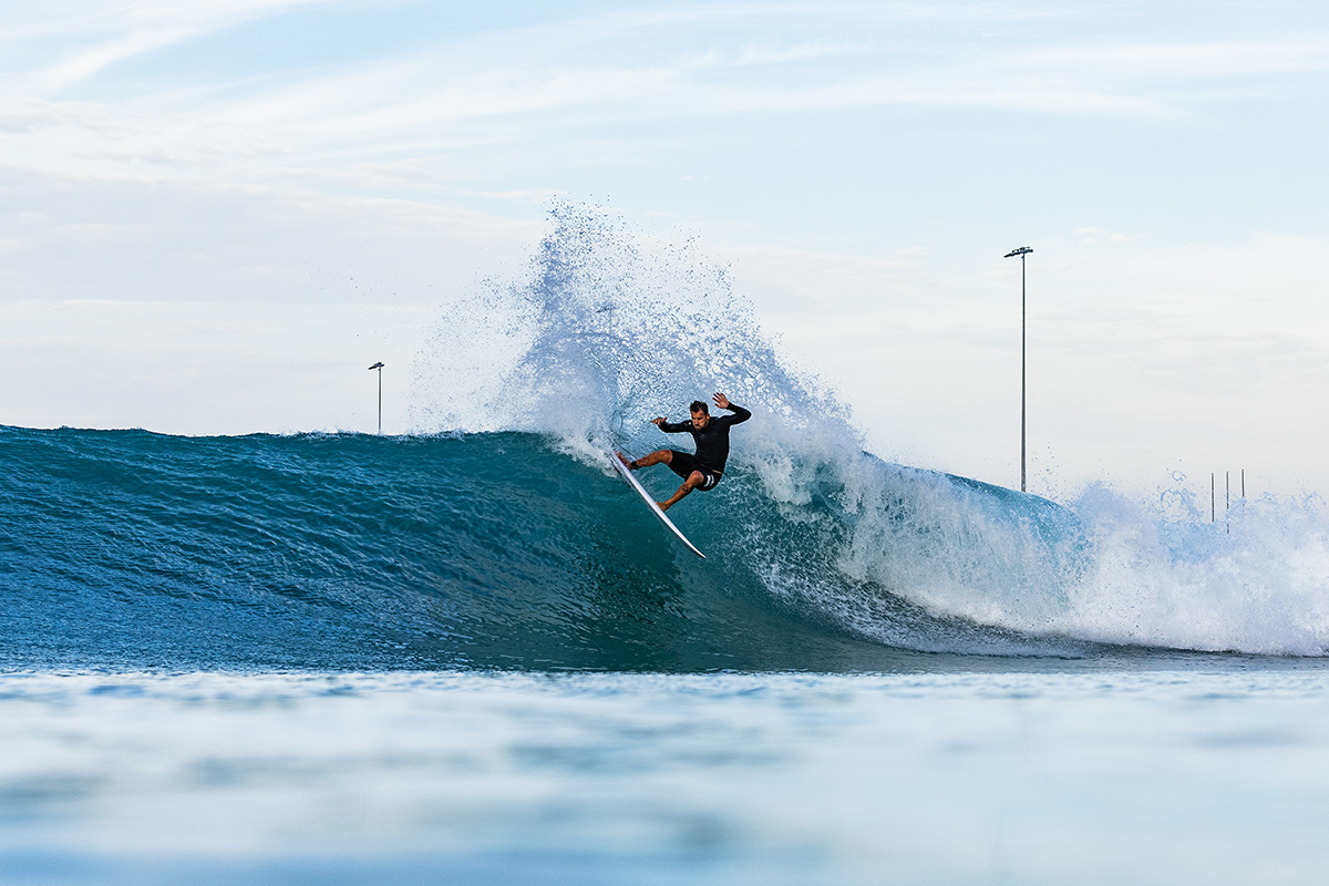 Surf Abu Dhabi 3