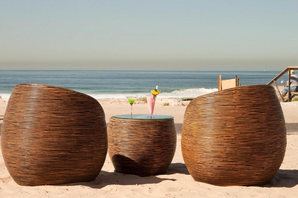 Beach Bar at Caparica Mar