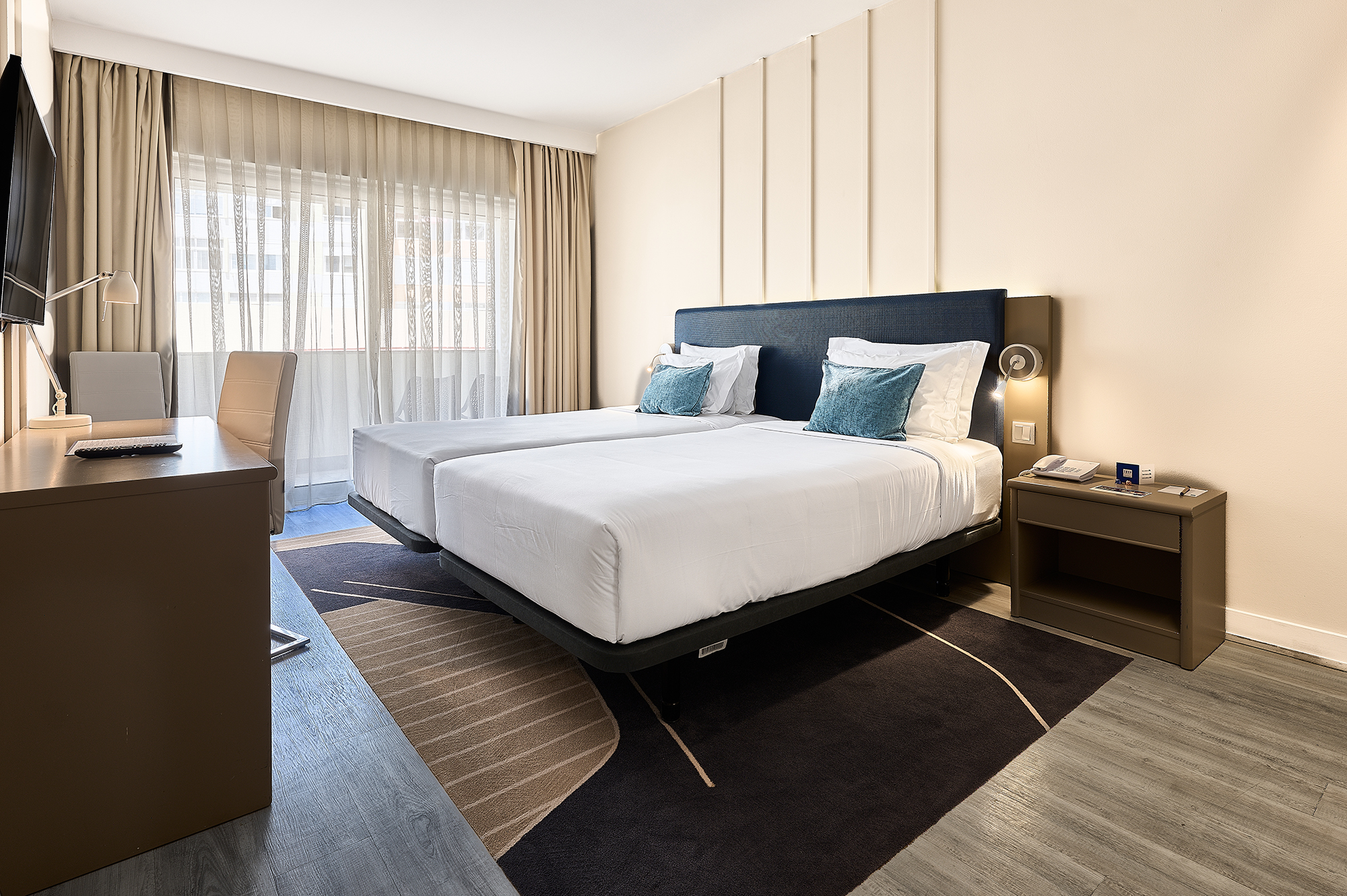 Caparica Mar Twin Room