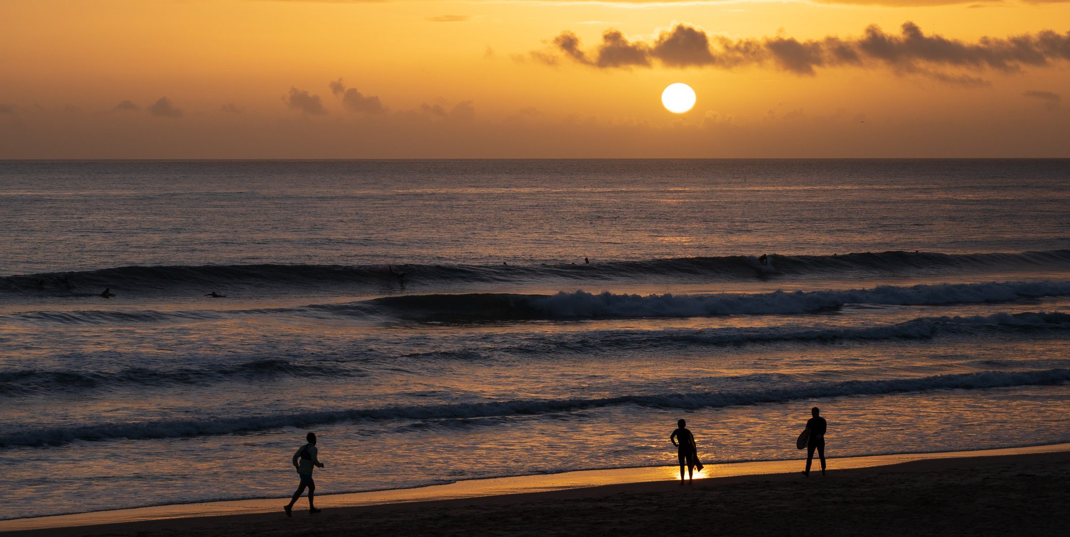 Sunset-Surfing-in-Lisbon-Region