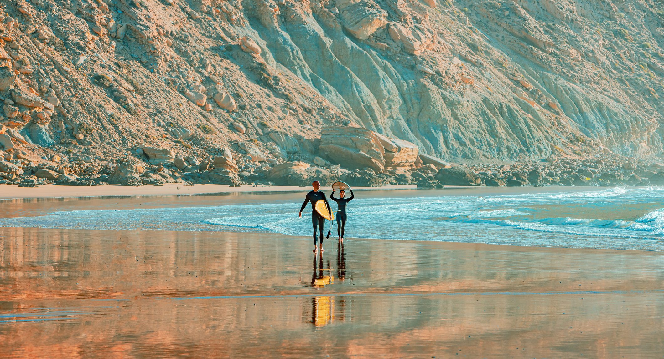 Surfers-in-Morocco