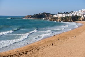 Surfing-in-Albufeira