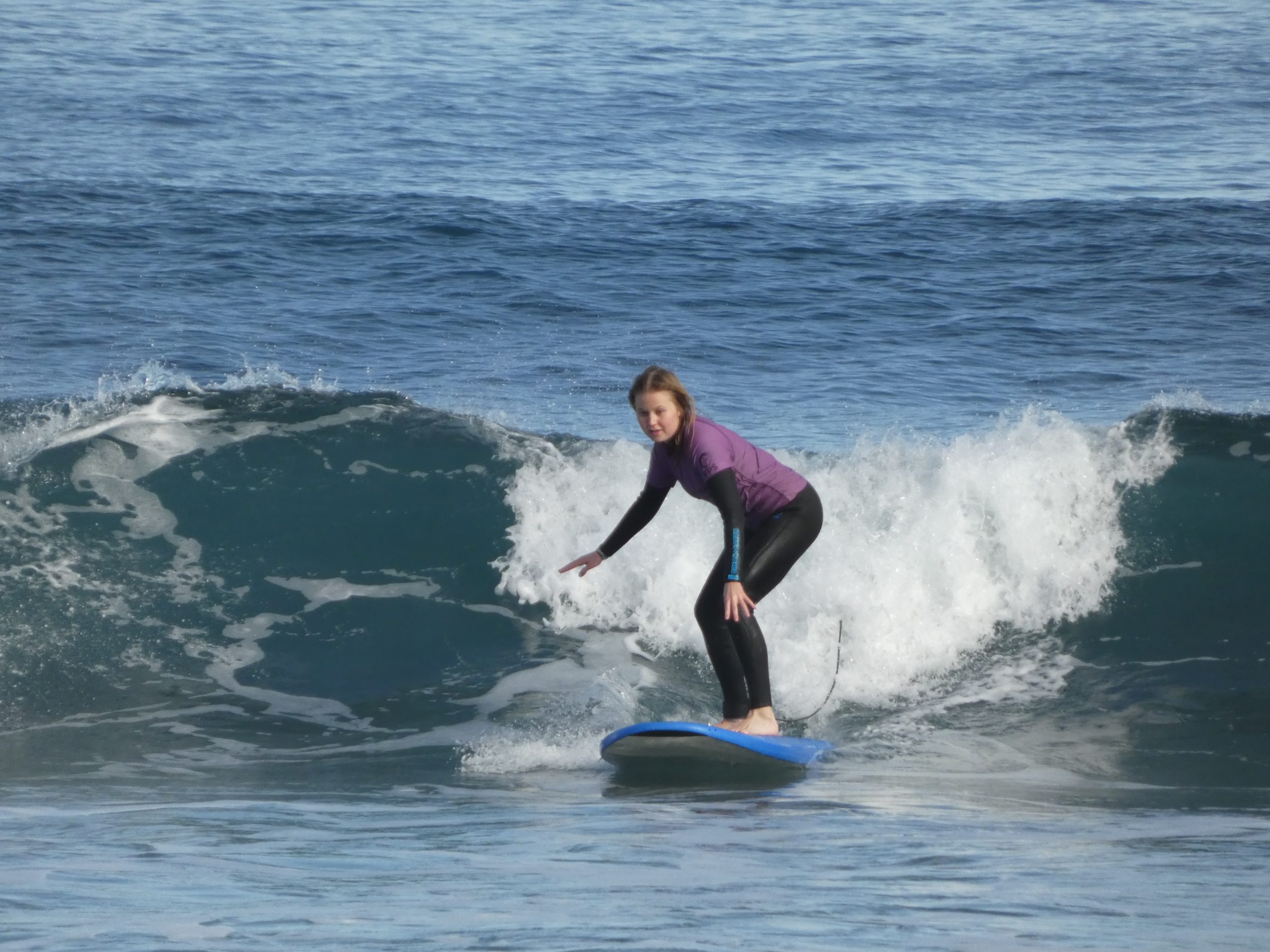 Fun-waves-to-learn-to-surf-on-in-Madeira