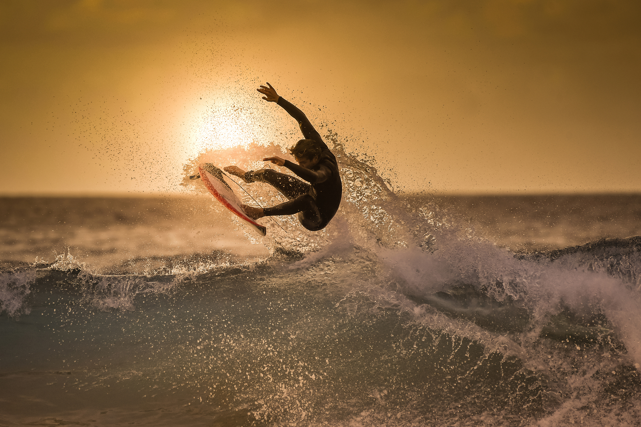 Great-Power-Surfing-in-the-Azores