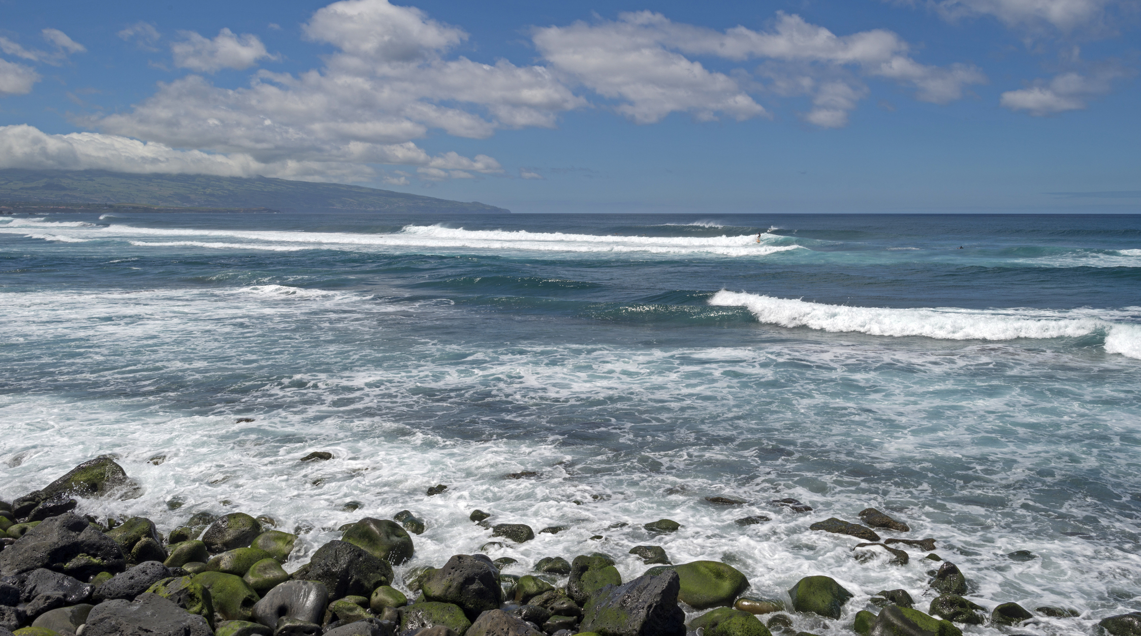 Great-Surf-in-the-Azores