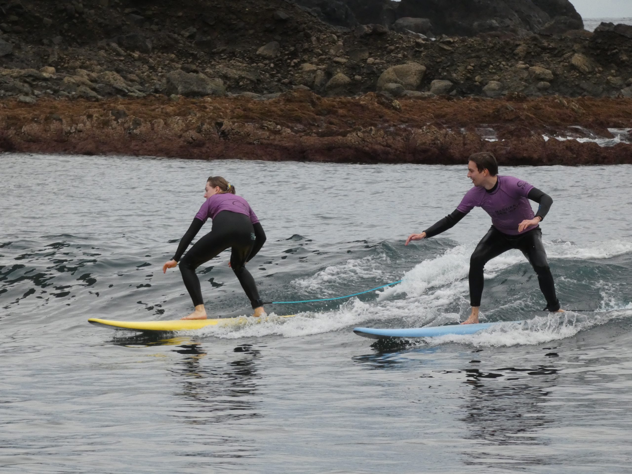 Learn-to-Surf-in-Madeira