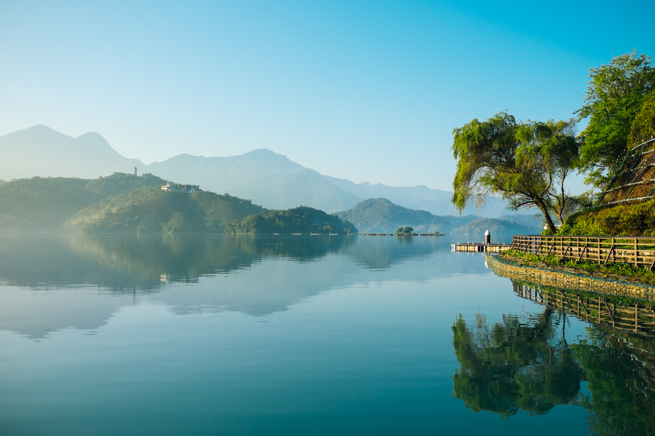 Sun-Moon-Lake-in-Taiwan