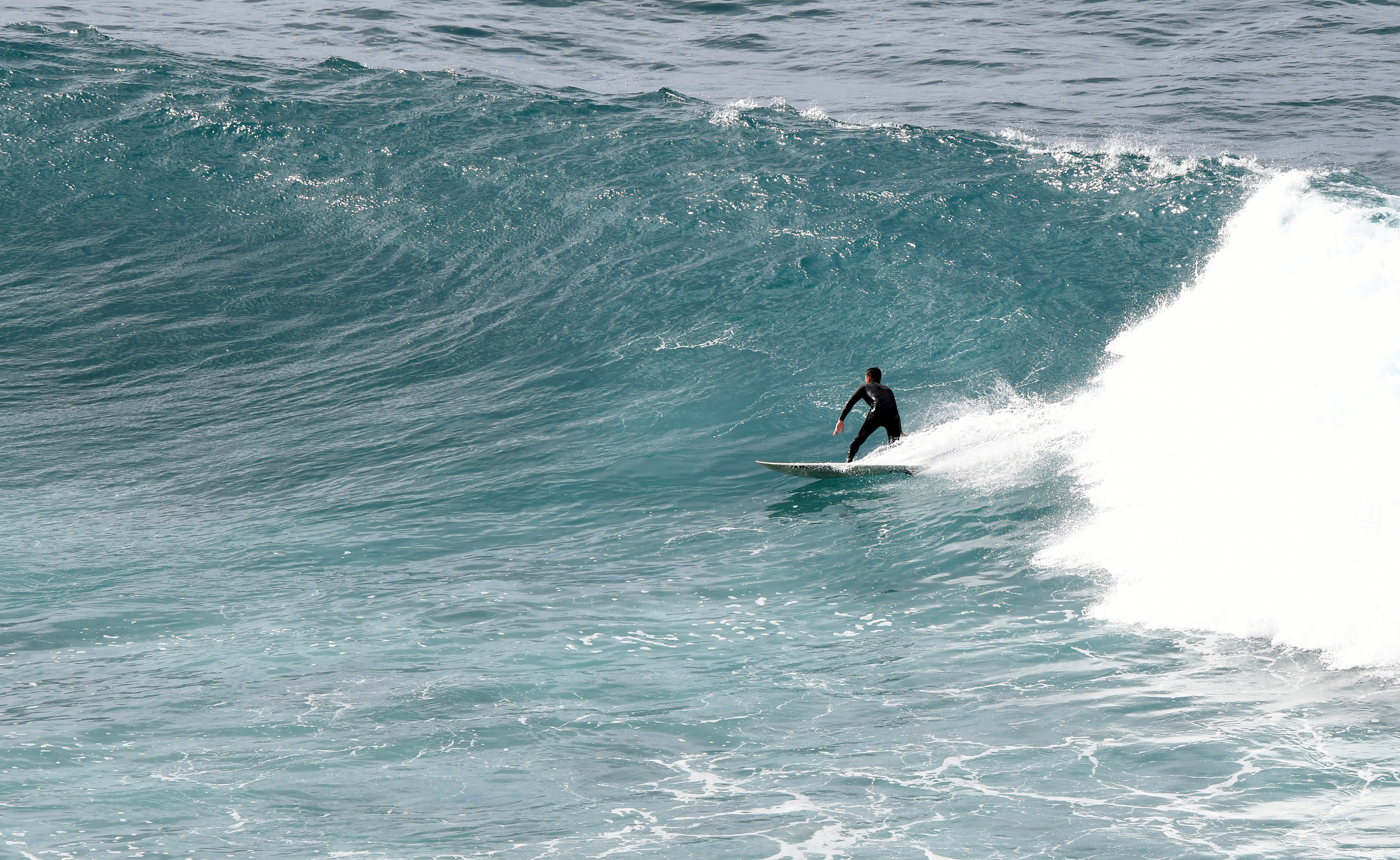 Surfing-Madeira